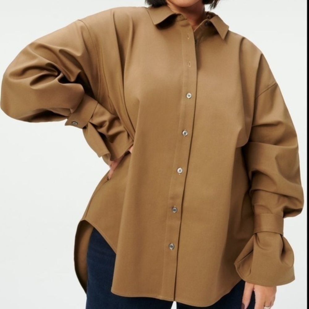 GOOD AMERICAN Tabbed Poplin Shirt Plus Size 7/8 Color Tan